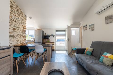 Top performing Airbnb: House, garden + 300 m to beach in Saint Hilaire De Riez