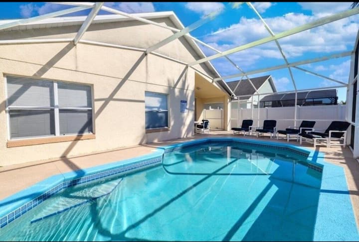 Paradise Home In Kissimmee - キシミー, FL