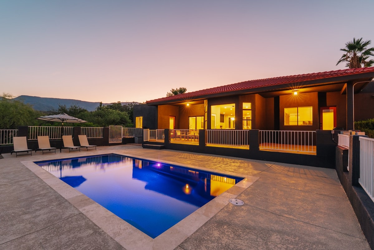 Cottonwood Oasis: Luxe 5BR Home w/ Pool & Hot Tub