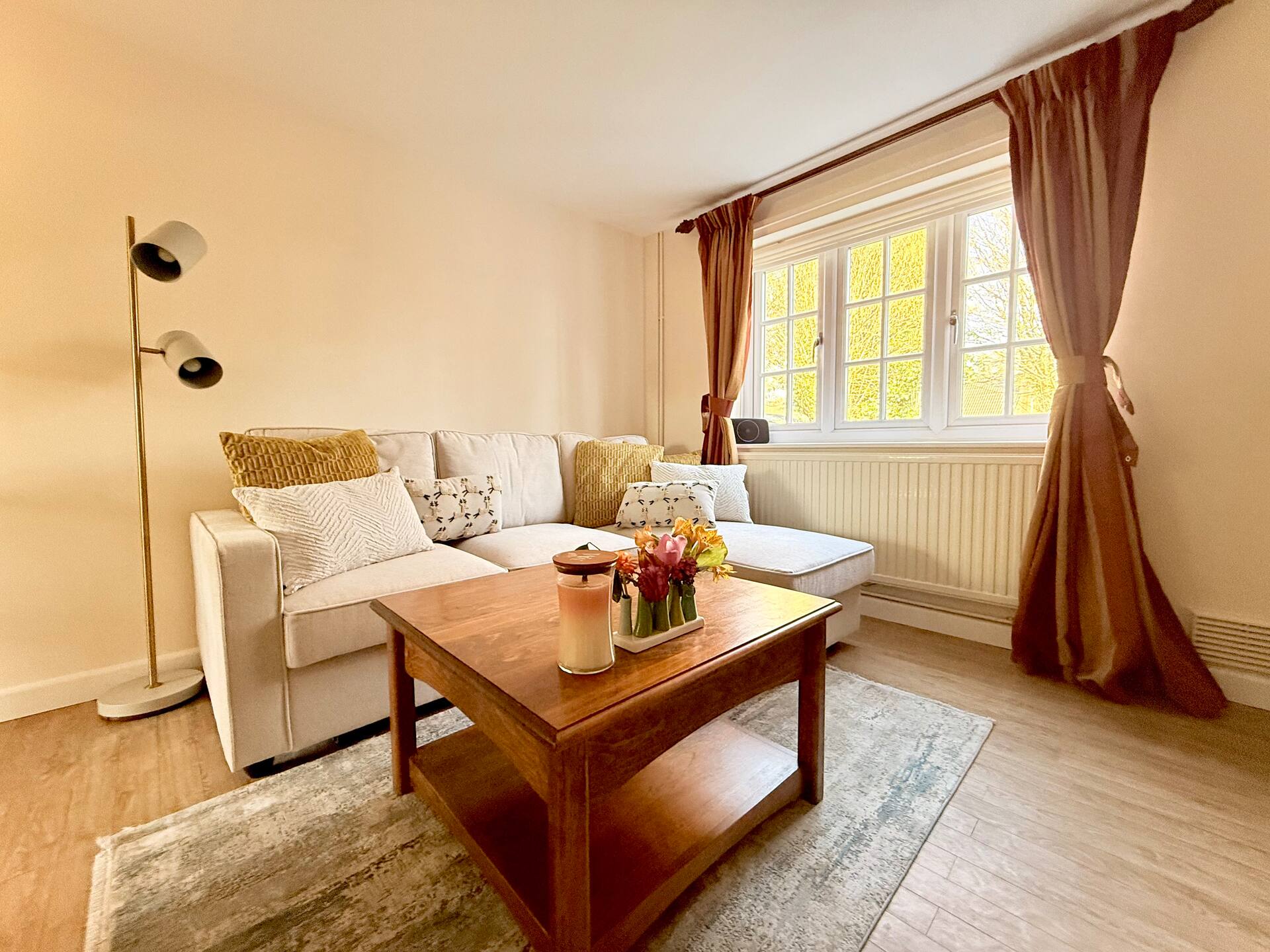 Family Forest Retreat – Steps from Paultons Park