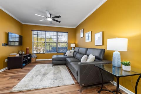 Spacious Home Near RDU | Pool, BBQ & Self Check-In