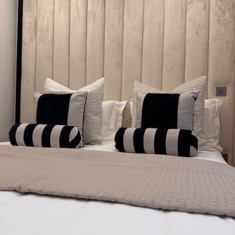 Chambers Residence 5* Elegance | 3BR | Luxe