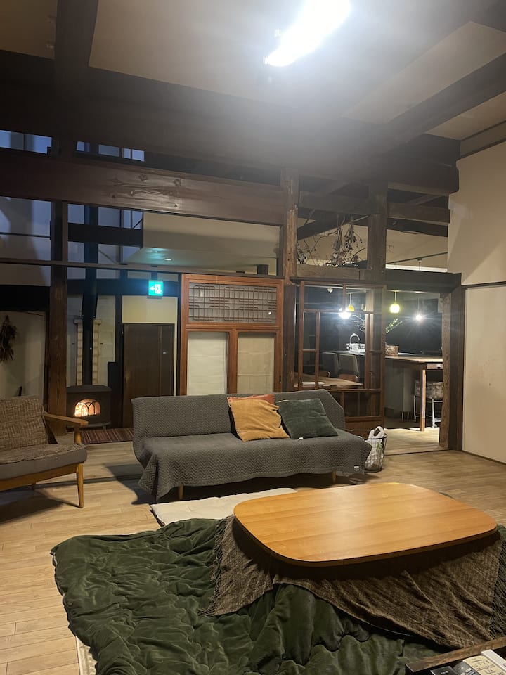 雨の日もBbq/花火ok/古民家一棟貸/9名/山鹿温泉 - 山鹿市