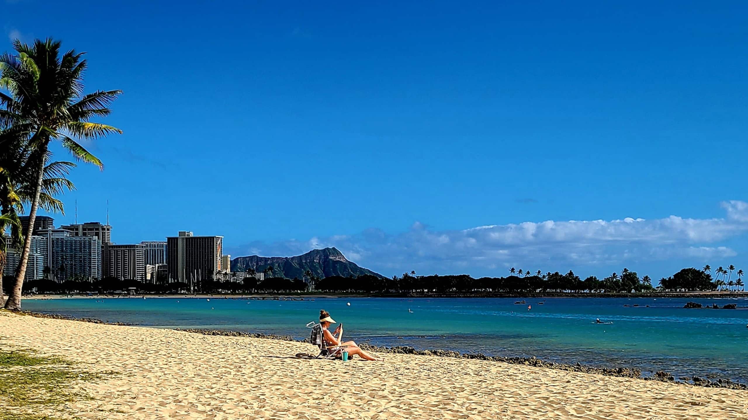 Condo in Honolulu · ★5.0 · 1 bedroom · 2 beds · 1 private bath - Image 41