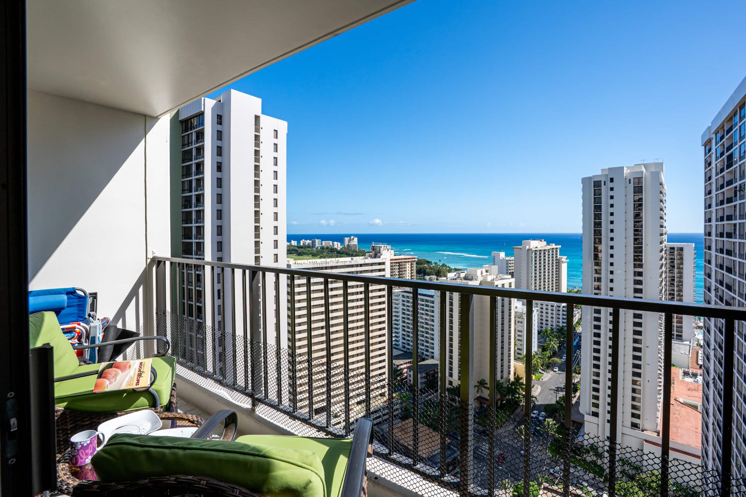 Condo in Honolulu · ★5.0 · 1 bedroom · 2 beds · 1 private bath - Image 20
