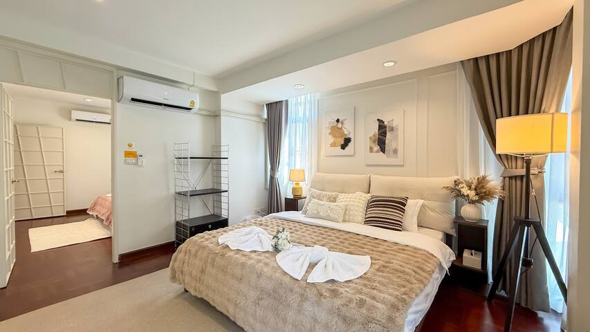 #1 Pool Villa市中心 四面佛near BTS PhromPhong @nana酒吧街 gallery image 2