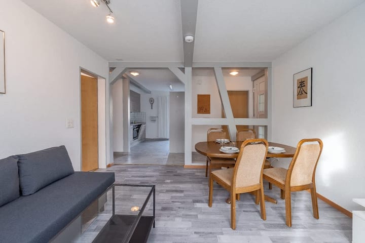 Spiez Center Apt: Free Parking, Near Interlaken - Spiez