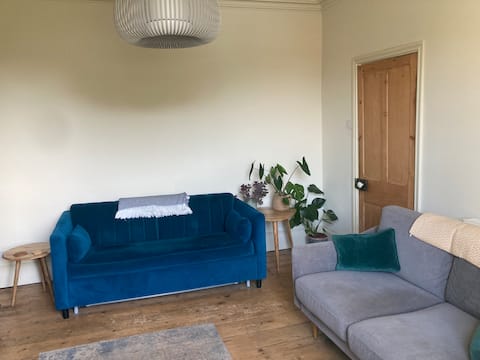 Top performing Airbnb: Spacious centrally located home in Hereford
