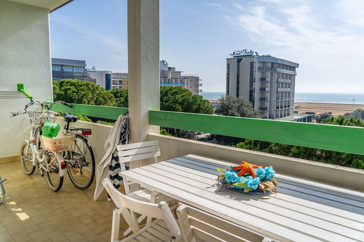 Bel Appartement Avec Terrasse Ensoleillée à Bibion - Bibione