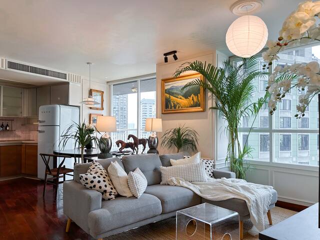 The Legacy | 2BR | BTS Chidlom | 101SQM | Langsuan gallery image 3