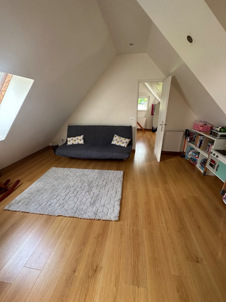 غرفة النوم 2