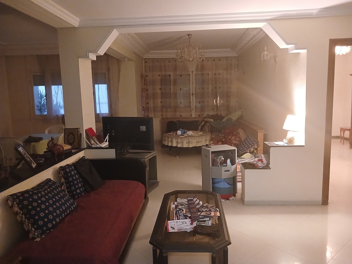 Rental unit in Casablanca  452  1 bedroom  2 beds  2 shared baths - image 3