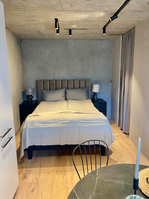 Luxurius apart, great location