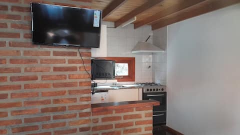 Anuncio de Airbnb popular: Cabin in Bariloche (E) en Departamento Bariloche