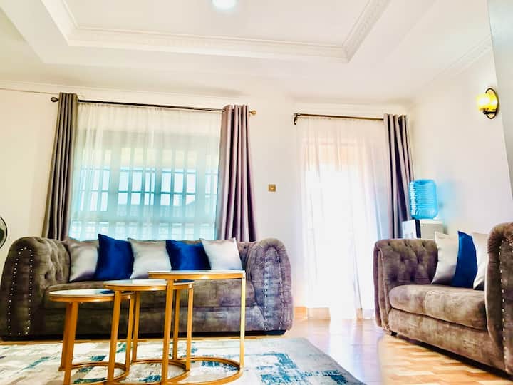 Cool Breeze Penthouse-o723977o9o - Kisumu