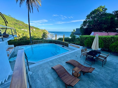 Chez Mondrian Beach Villa