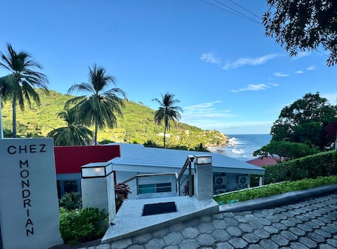 Chez Mondrian Beach Villa
