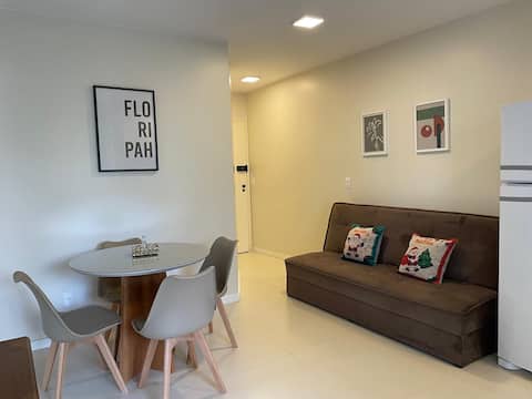 Top Airbnb: Complete apartment (barbecue grill) close to the sea em Canasvieiras