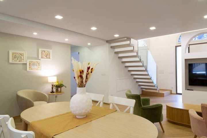 Dimora Carducci – apartment with private parking