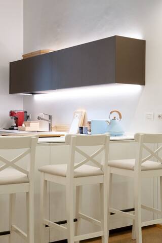 Dimora Carducci – apartment with private parking gallery image 4