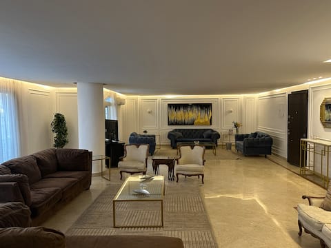 Modern 4 Bedroom Apt Dokki, Giza