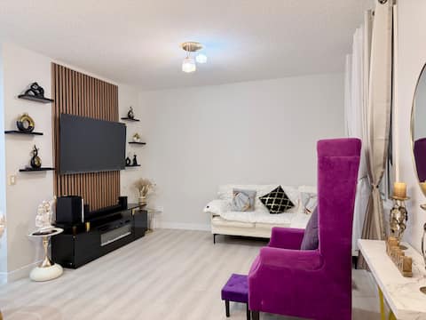 Popular Airbnb listing: Bright & Stylish 3BR Home | Your Edmonton Getaway in Edgemont