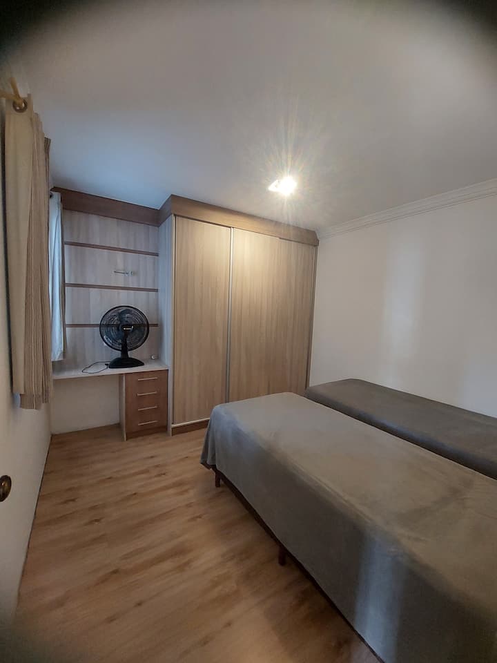 საძინებელი 1