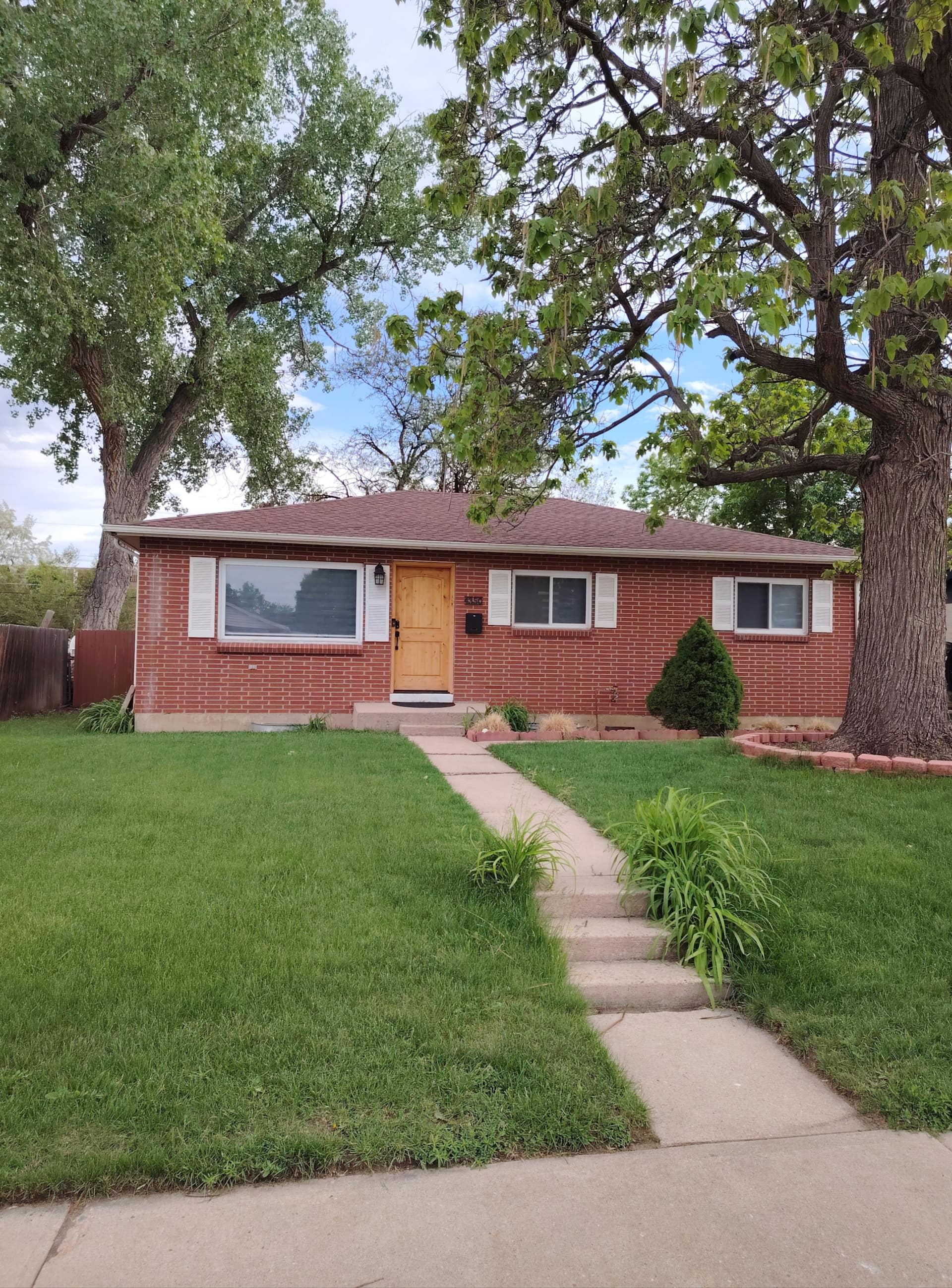 Cozy 3BR Home w/ Patio, Fast WiFi, Self Check In