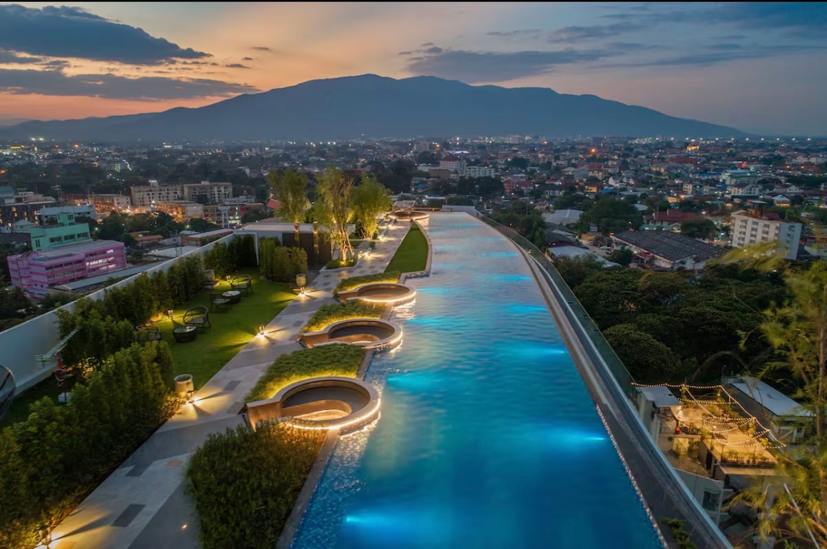Luxury 2BR Family Suite | Infinity Pool - Apartments for Rent in Amphoe ...