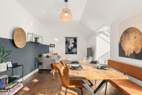 Somerset - 2 apts. in one house, BBQ, balcony, PS5