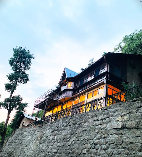 Nature’s Embrace•Mountain Villa•Private Gazebo