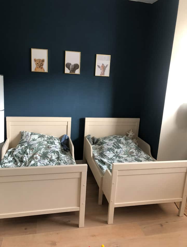 เตียงเด็กเล็กอาจขยายเป็นเตียงเดี่ยวได้