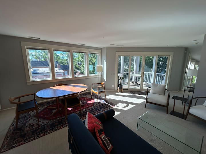 Stylish Apt In Dta W/porch&parking - Annapolis, MD
