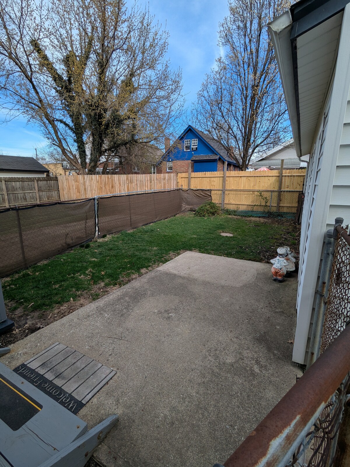 The Urban Bungalow - Houses for Rent in Norwood, Ohio, United States -  Airbnb