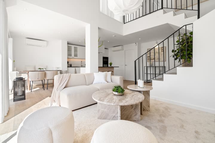 Charming Luxury 3 Bed House - Heated Pool - Marbella