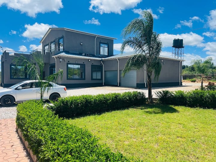 Kafue Executive Family Residence - ルサカ