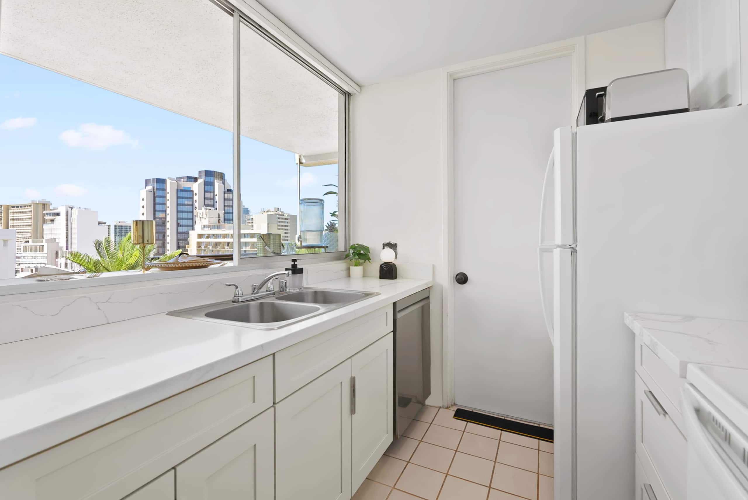Tua + Parking + WD + Pool + Sleep Up To 4 Guests! - Photo 12