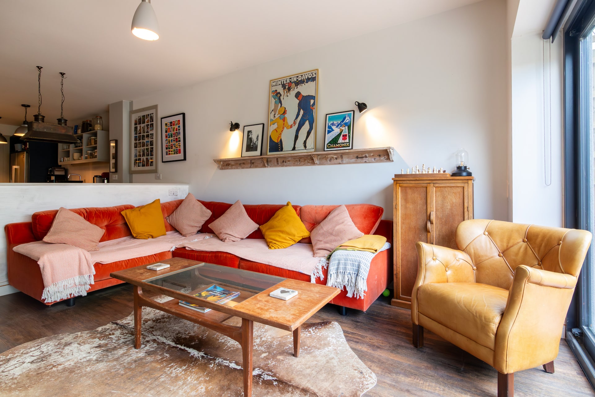 Stylish 2 Bed nr Lough Uni/ parking / sleeps 4