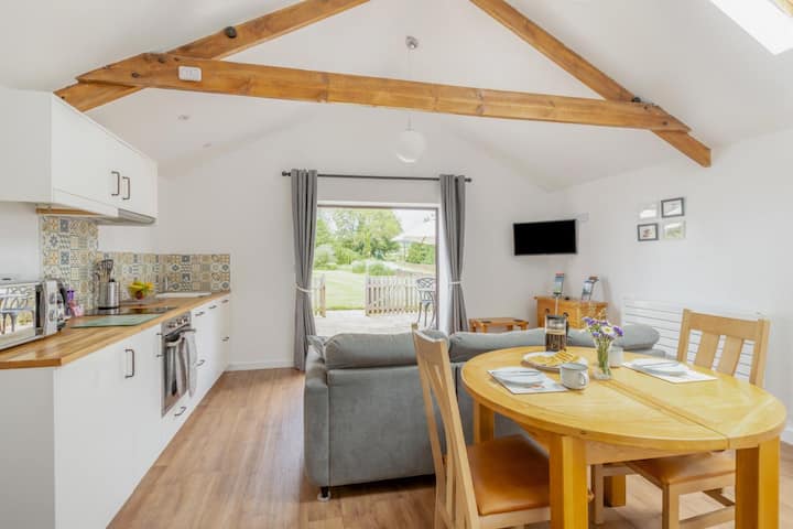 1 Bed In Taunton (Oc-74145) - Watchet