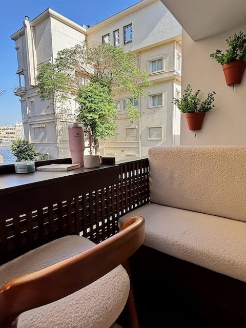 K Cribs • Nile View • 3BR • Zamalek