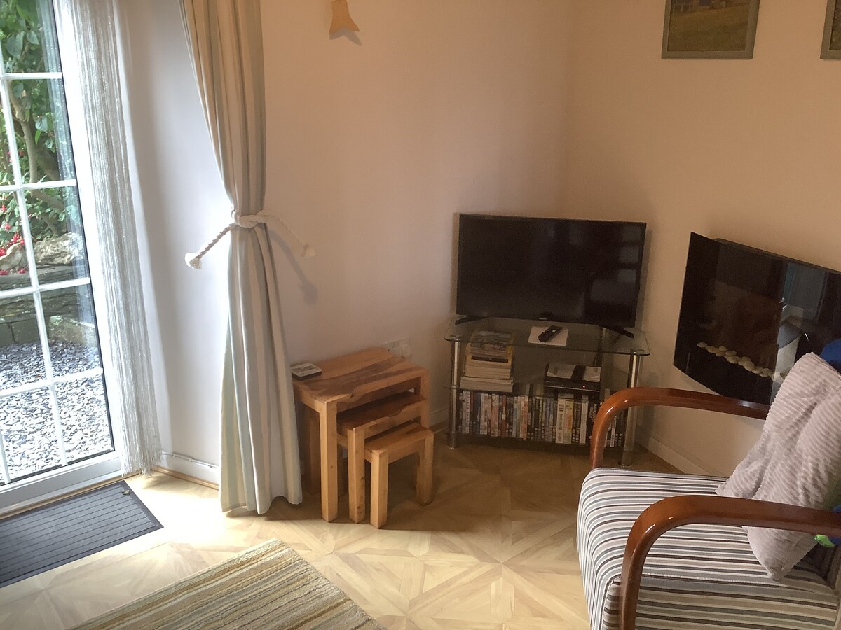 Top performing Airbnb: The Smithy, close to Tintagel in Tintagel
