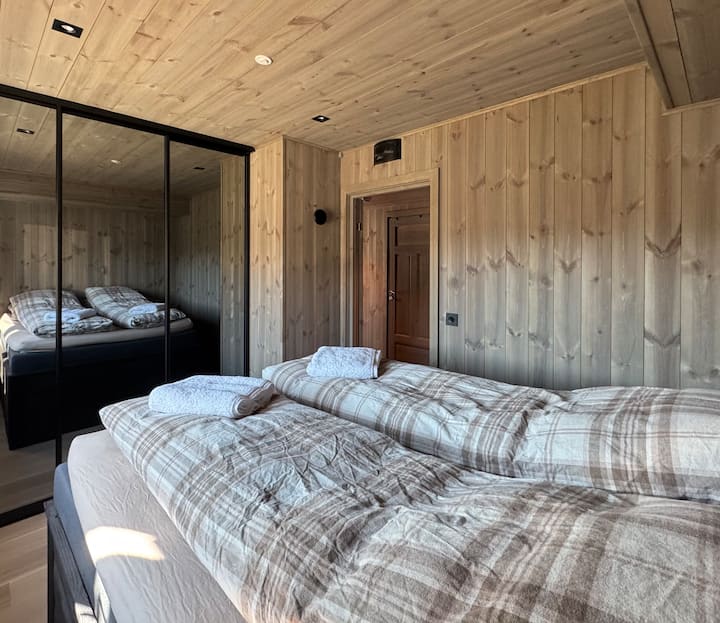 საძინებელი 3