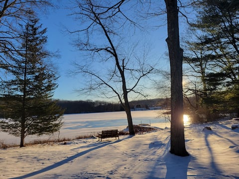 4 Bedrooms Modern Home with Water View & Access