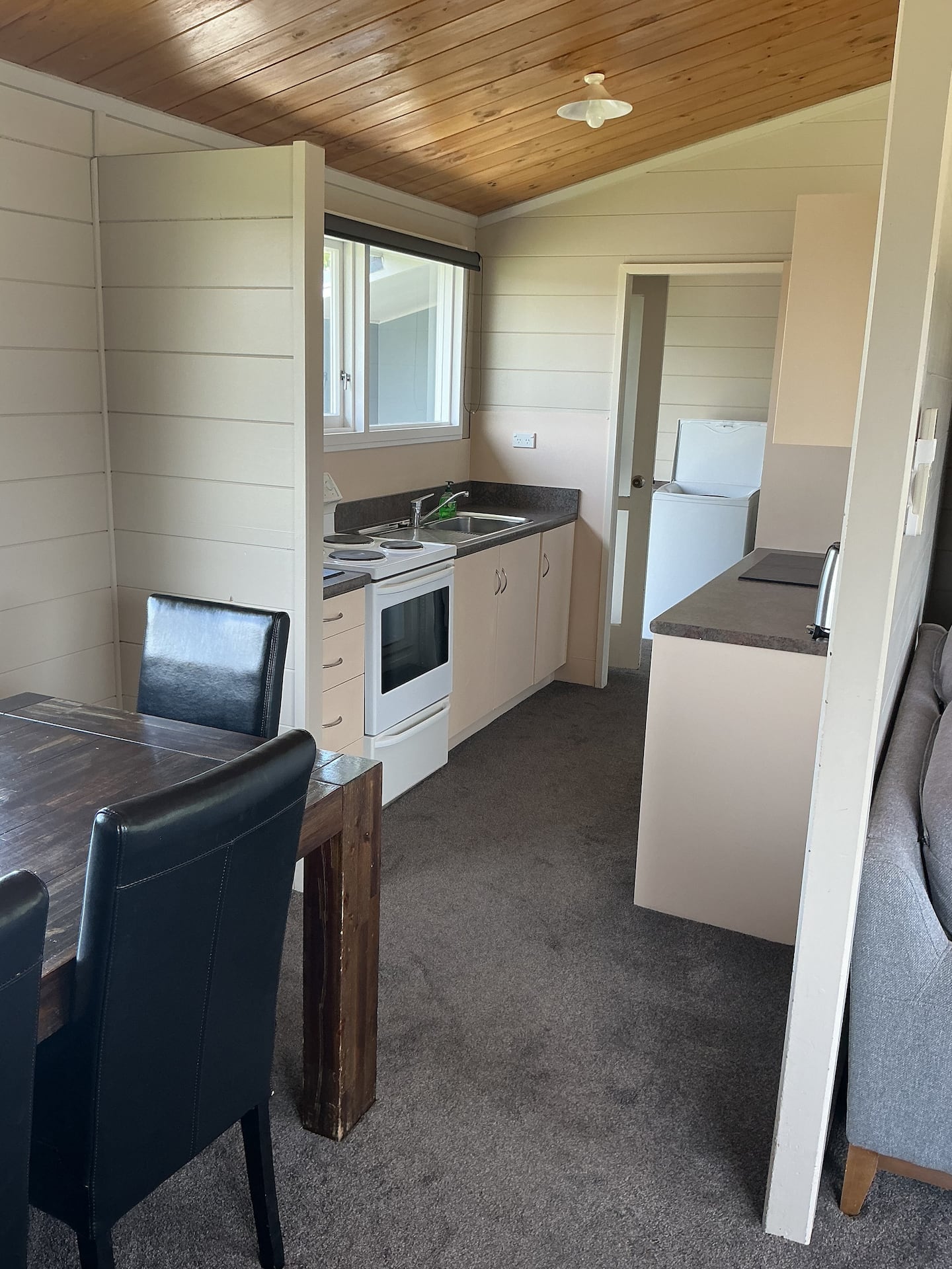 Chalet On The Lake 4