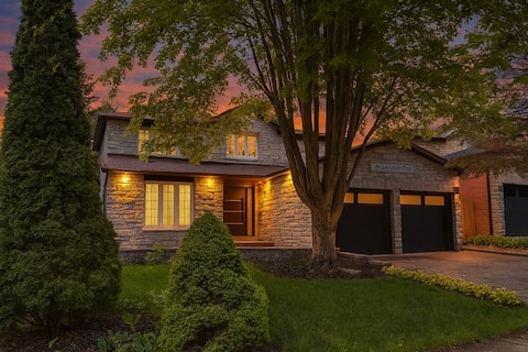 Modern 3BR Home | Private Deck | Free Parking