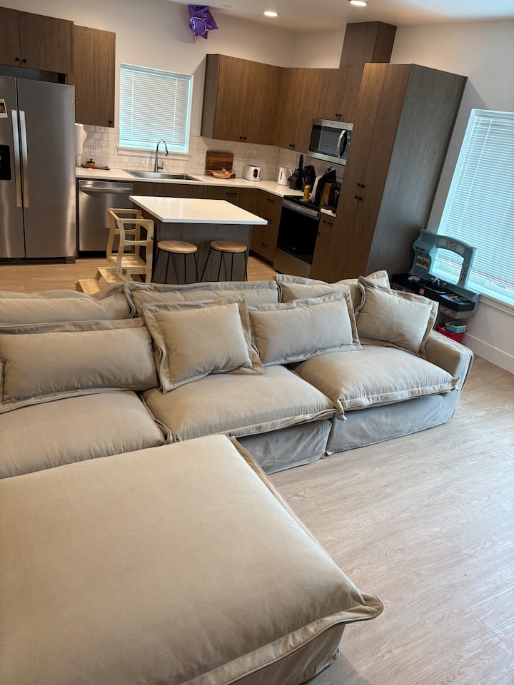 Cozy & Contemporary Stay 12 To Uo Campus - Eugene, OR
