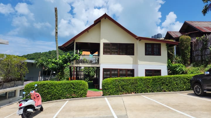 Family Beachfront Villa 3br - Starfish Suite - Phuket district, Thailand