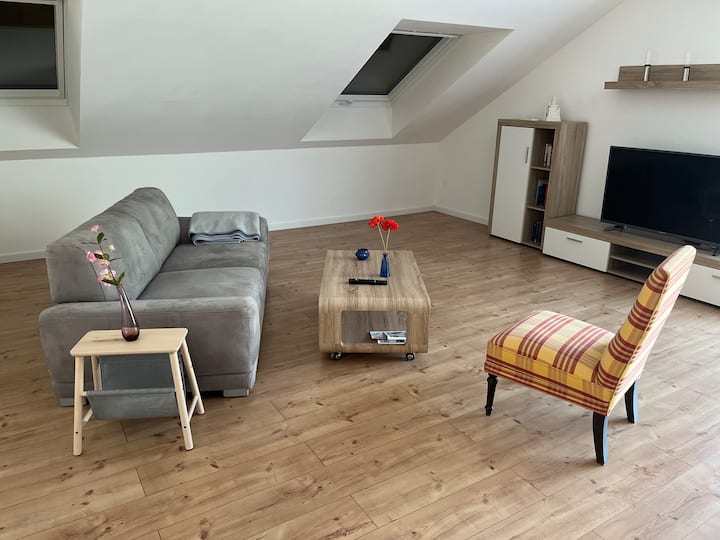Up To Date 2 Room Apartment - Leverkusen