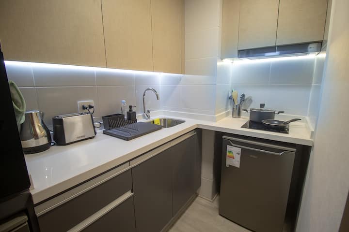 Modern & Central | Parking | Wifi | Ac | Subway - Santiago