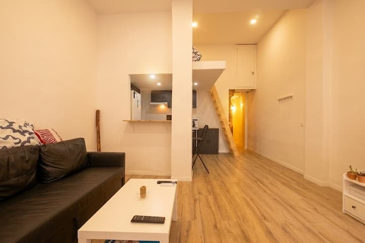 Acogedor Loft Moderno Con Ac En Centro De Madrid - Alcorcón